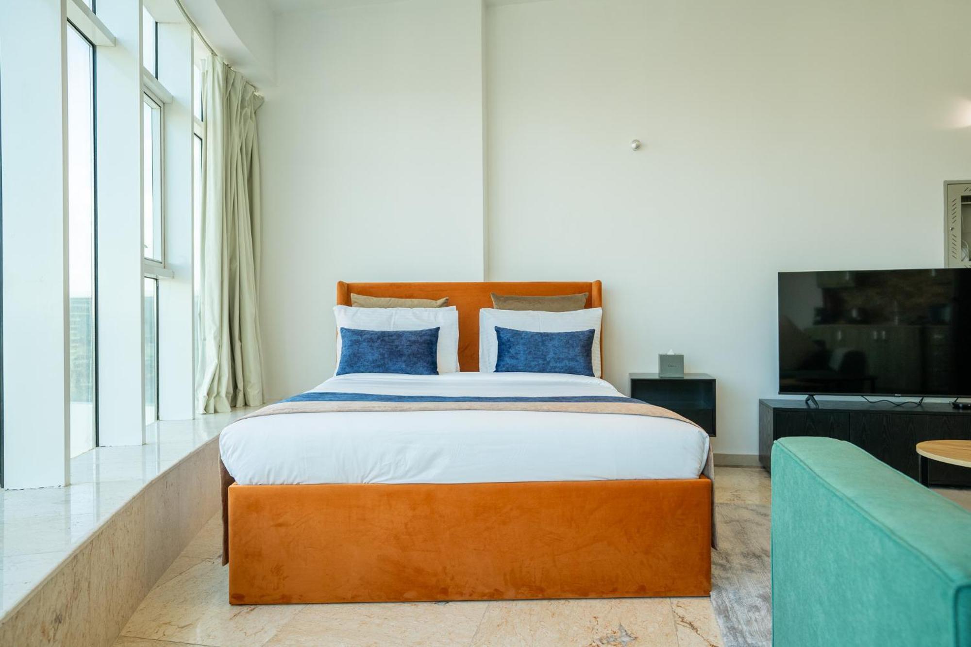 Citihome - Prime Stylish In Sports Apartment Dubai